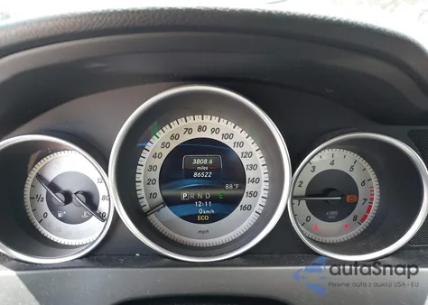 2013 Mercedes-Benz C 300 Luxury 4Matic/Sport 4Matic z USA, uszkodzony, nr VIN WDDGF8AB3DG067271